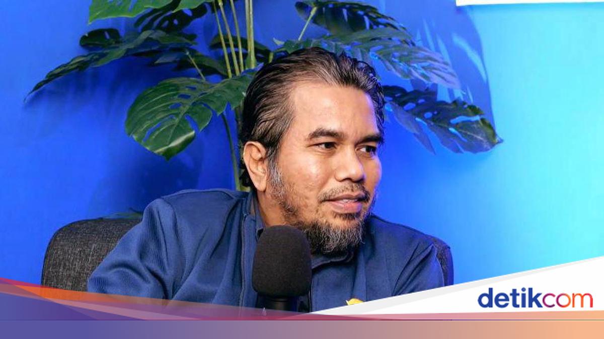 Uyda tasodifiy jinsiy aloqa Shirali kokrak porno