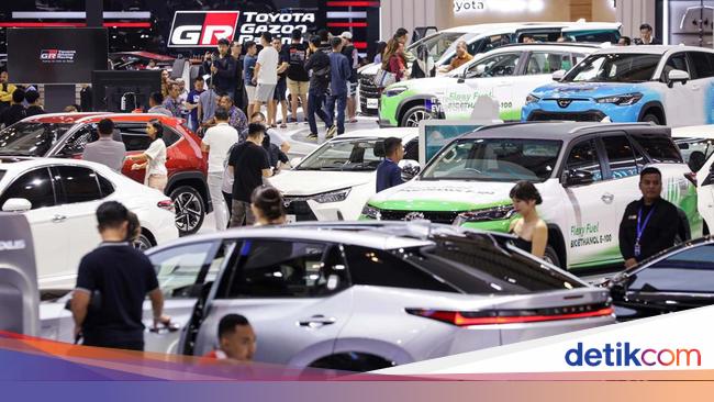 Ini 'Obat Kuat' saat Penjualan Mobil Loyo, Efeknya Menggiurkan