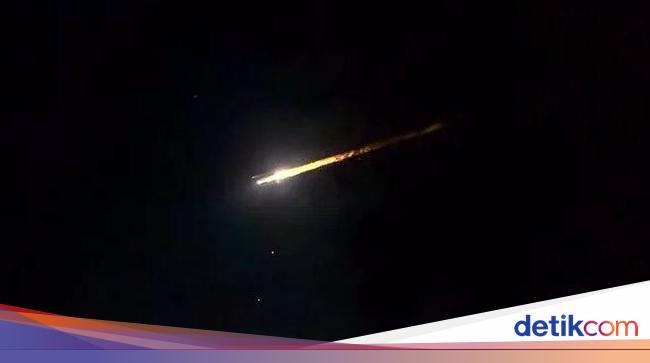 Mysterious Flash of Light Stuns Melbourne City: Experts Confirm Space Junk