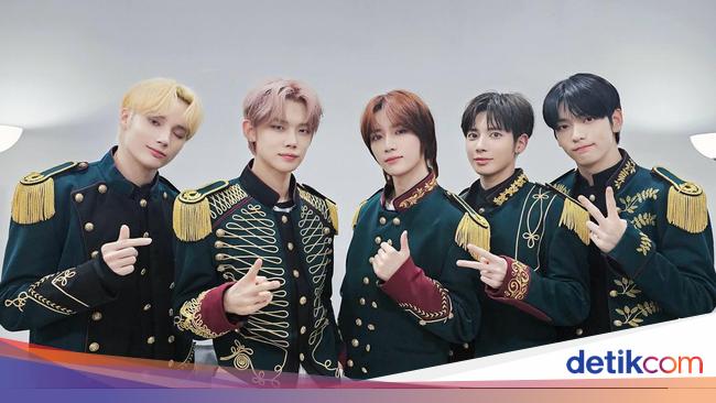 Terperangkap Di Dunia Magis Txt Di Konser Act : Sweet Mirage Jakarta