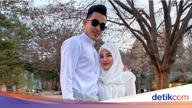 From Struggles to Success: The Viral Love Story of Mohd Raihan Shafry