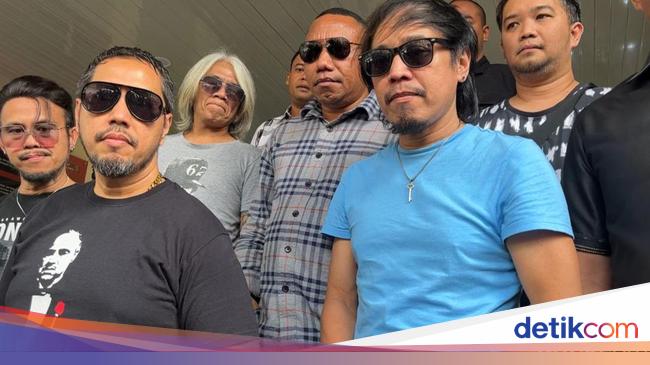 Radja Band’s Conflict Over Cinderella Song: Police Report and Subpoena Investigation