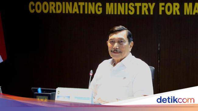 Coordinating Minister Luhut Binsar Pandjaitan Expresses Hopes for Christmas 2023 and 2024 Elections Peaceful Run