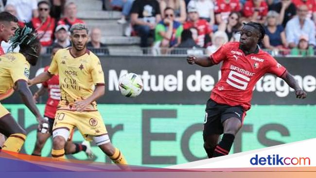 Manchester City Agrees to Transfer Jeremy Doku from Rennes – Latest News and Updates