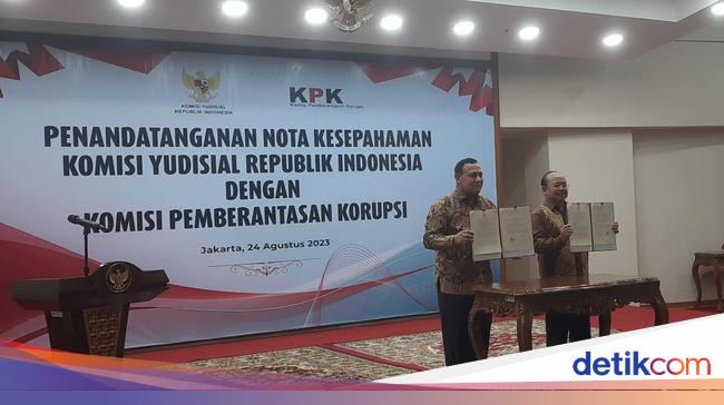 Ky Kpk Teken Mou Pemberantasan Korupsi Di Lingkungan Hakim