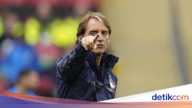 Roberto Mancini Threatened with Prosecution from FIGC After Leaving Italian National Team: Contract Violation Controversy