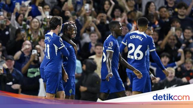 John Obi Mikel Sends Message to Chelsea Players; Talks About Decline and Mentality