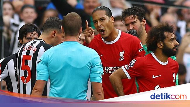 Virgil van Dijk’s Fine and Suspension for Cursing Referee during Liverpool vs Newcastle Match