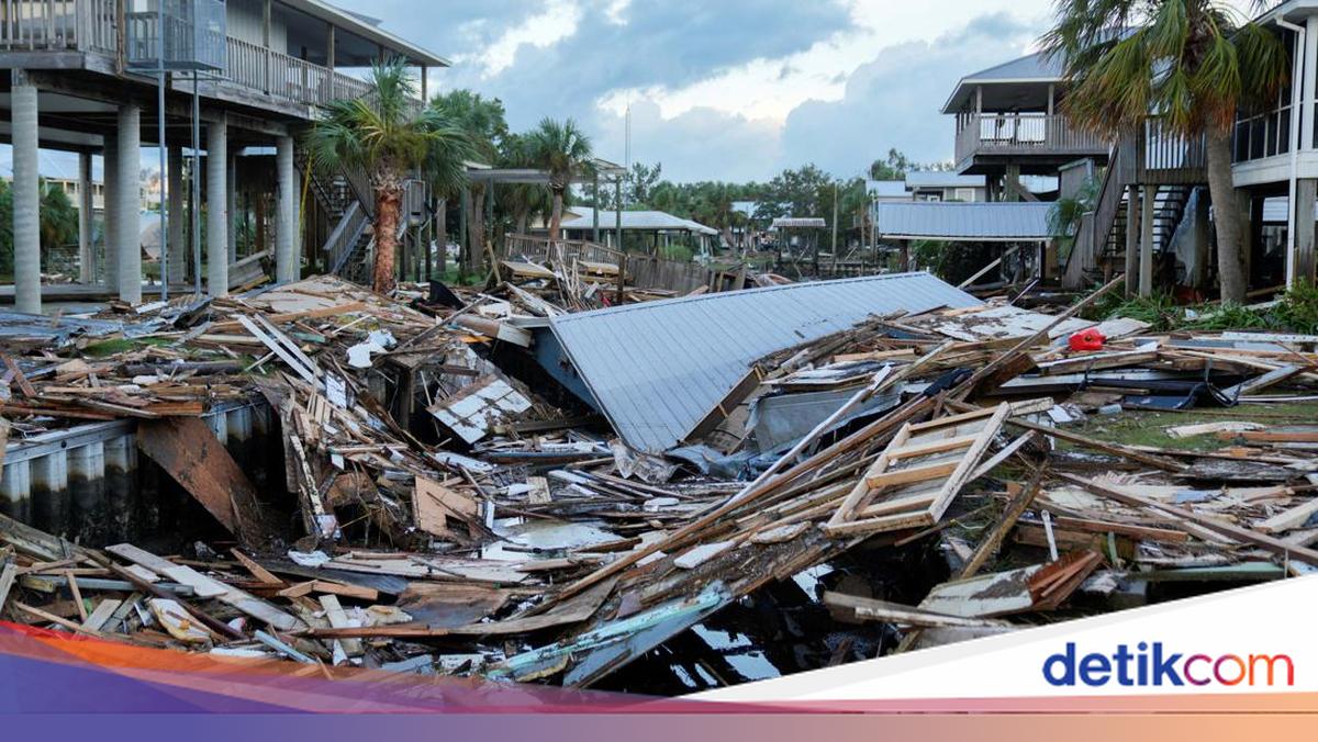 Badai Api Florida Hancur Diterjang Badai Idalia