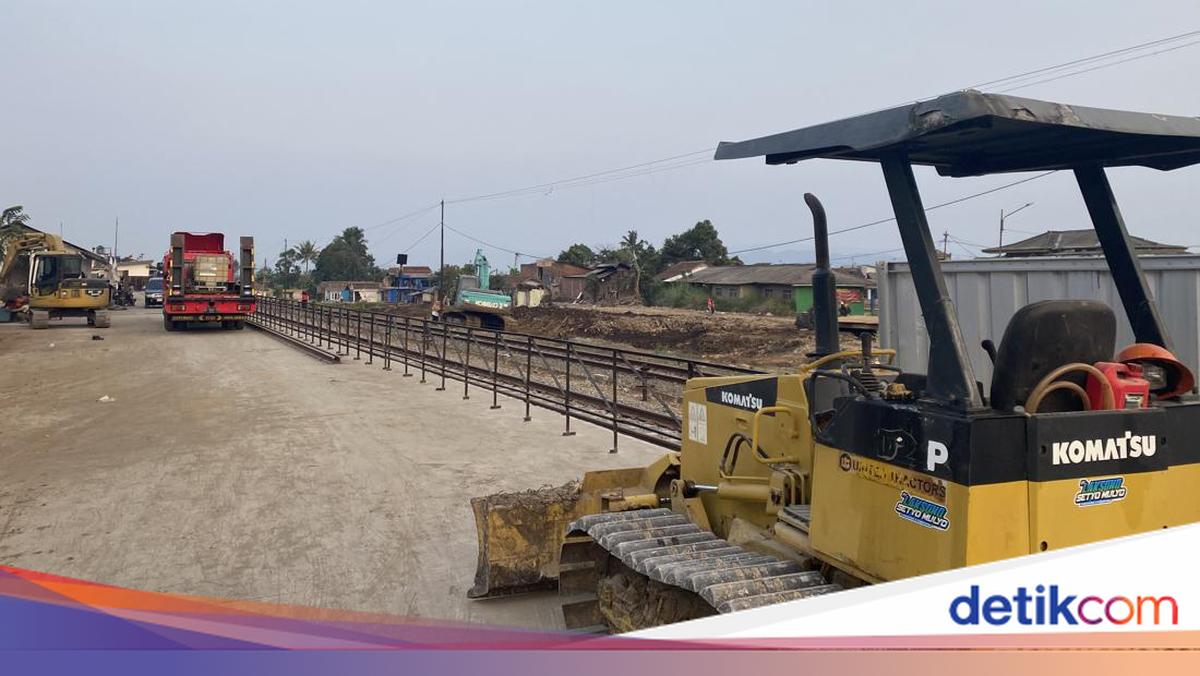 Imbas Penataan Stasiun Parungkuda, 60 Rumah di Sukabumi Digusur
