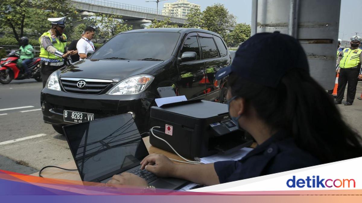 Razia Uji Emisi di Jalan Bikin Macet, Mending saat Perpanjang STNK Aja