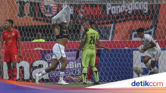 David da Silva’s Comeback Goal against Persija Jakarta: The Reason Behind His Emotional Celebration