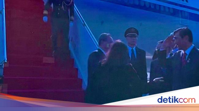 Li Qiang’s Arrival at ASEAN Summit in Jakarta