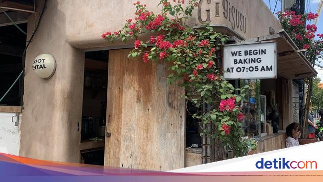 Kafe Populer di Canggu Tidak Halal hingga Istilah Babi pada Makanan Italia