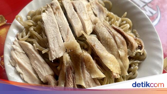 Di Jakarta Barat Ada 5 Tempat Bakmi Ayam Kampung Dengan Porsi Brutal