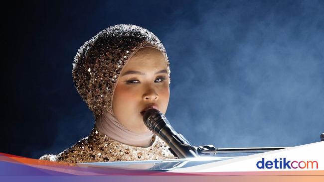 Putri Ariani Memukau Di Final Agt 2023 Langsung Dipeluk Simon Cowell