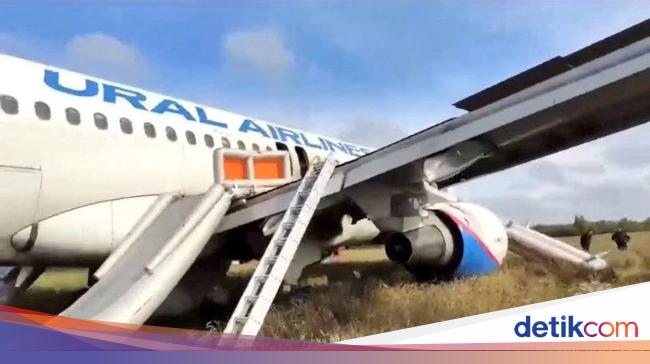 Emergency Landing of Ural Airlines Airbus A320 in Siberia