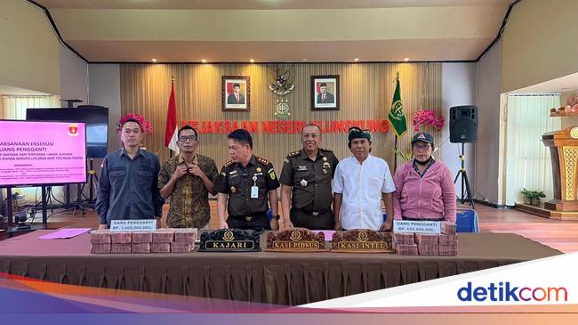 Eks Ketua Seksi Kredit Lpd Desa Ped Kembalikan Uang Korupsi Rp 1 6 Miliar