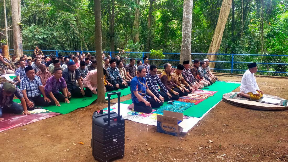 Panduan Lengkap Sholat Istisqa: Arti, Niat, Dan Tata Caranya