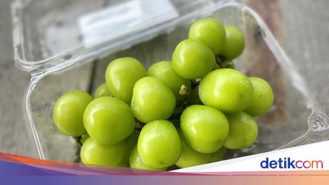 Buruan ke Transmart, Ada Anggur Muscat Harga Miring!