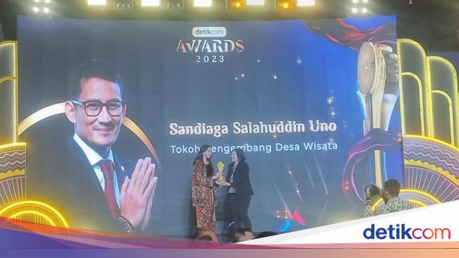 Sandiaga Jadi Tokoh Pengembang Desa Wisata di detikcom Awards 2023