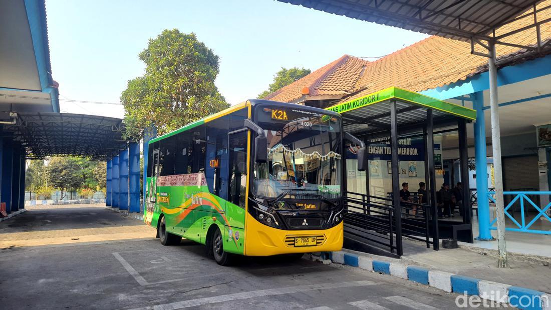 Bus Trans Jatim Koridor II Diminati Penumpang Tapi Banyak Halte Belum Siap