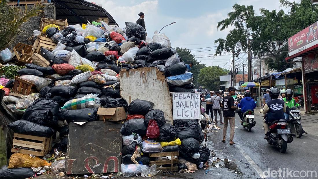 Status Darurat Sampah Di Bandung Raya Diperpanjang!