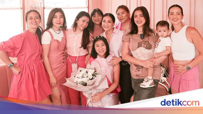 Girls Squad Gak Kumpul, Jessica Iskandar Bicara soal Perempuan Dewasa dan Sibuk