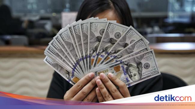 Sambut Long Weekend, Rupiah Libas Dolar - detikFinance