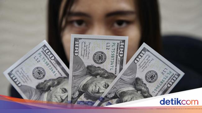 Dolar As Merosot Ke Rp 15 644 Rupiah Mendominasi Mata Uang Asing