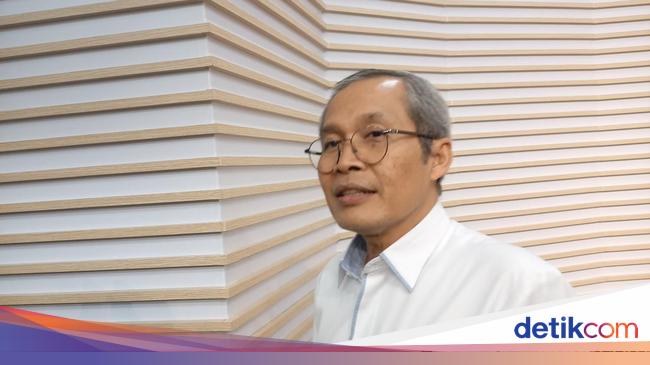 Gugat Pasal 36 UU KPK ke MK, Alex Marwata Singgung Momen Firli Bertemu SYL