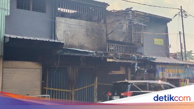 Tragic Fire Claims Lives at Restaurant in Jakarta