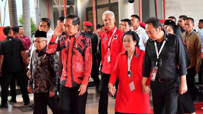 Awal Mula Jokowi Gabung PDIP Sejak 2004 hingga Berujung Dipecat