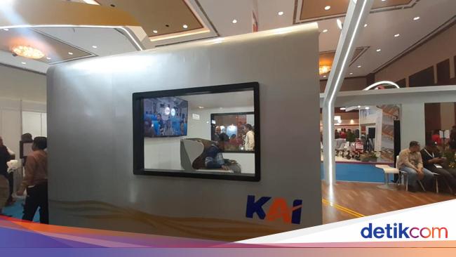 PT KAI Showcases 3rd Generation Luxury Train Seats and Facial Recognition Boarding at Hub Space 2023