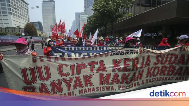 MK Kabulkan Sebagian Gugatan soal UU Cipta Kerja, Buruh Buka Suara