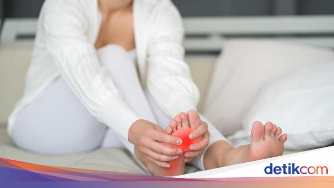 Kaki Terasa Panas? Ini Kemungkinan Penyebab dan Cara Mengatasinya