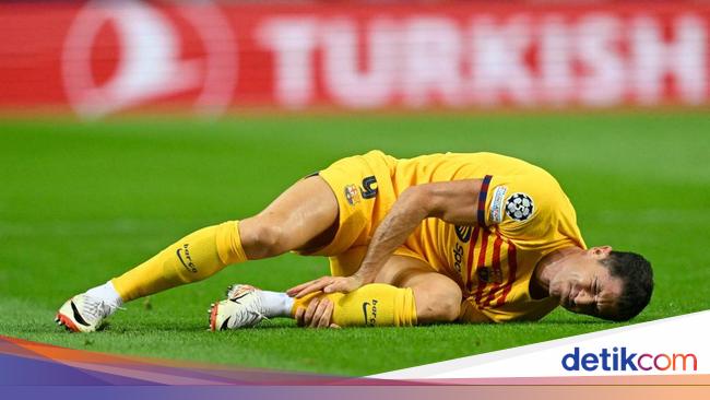 Barcelona’s Concerns as Robert Lewandowski Suffers Injury – Potential Absence Until November