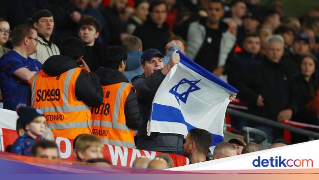 FA Cancels Painting Israeli Flag at Wembley Stadium: Controversy and Criticism