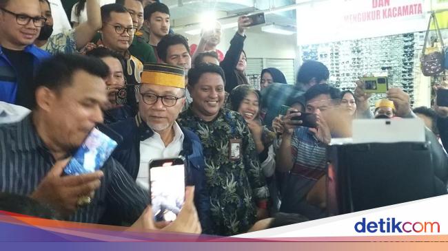 Pedagang New Makassar Mall Ngeluh ke Mendag Omzet Anjlok gegara e-Commerce