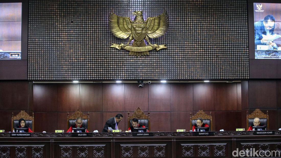 Tolak Gugatan PSI Dkk, MK Beberkan Sejarah Batas Usia Capres-Cawapres