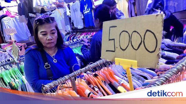 Harga Emas Hari Ini Stagnan di Rp 2,4 Juta, UBS dan Galeri24 Bertahan, Antam?