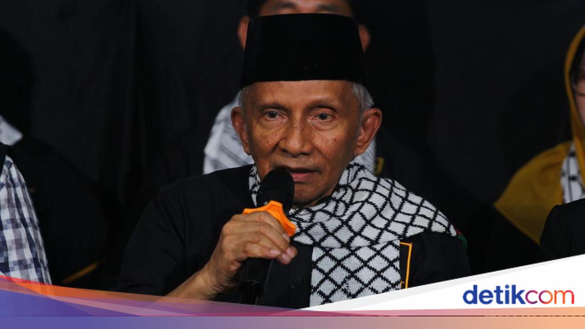 Gaduh Tudingan Amien Rais ke Prabowo dan Teddy Ditepis Menkomdigi