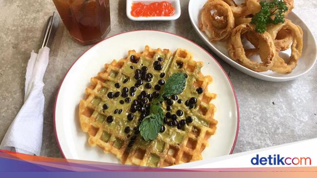 Mix and Match Rasa Waffle Murah dan Enak di Surabaya