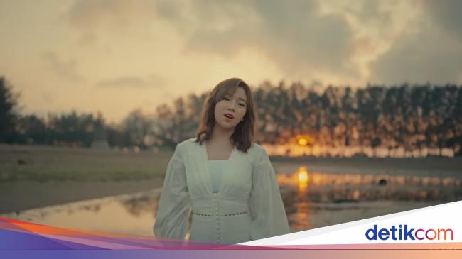 Lirik Lagu Bodoh Single Terbaru Anggis Devaki yang Trending