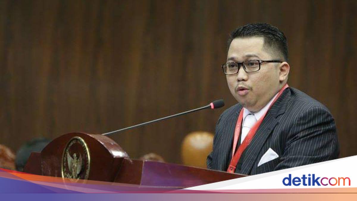 Rapat di DPR, Pakar Ini Nilai Suhartoyo Jadi Ketua MK Ilegal