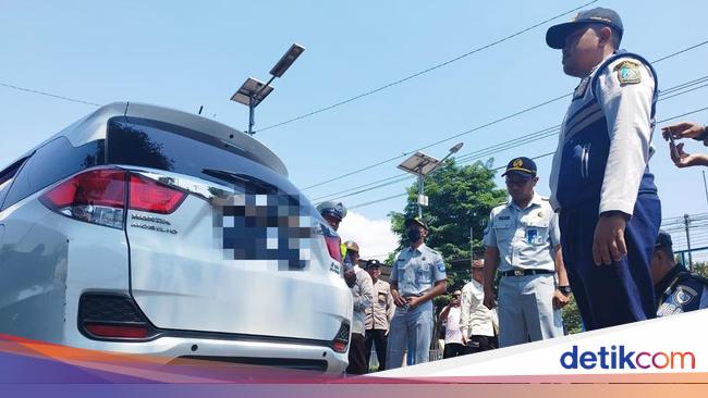 Puluhan Kendaraan di Banyuwangi Terjaring Razia Kadar Emisi