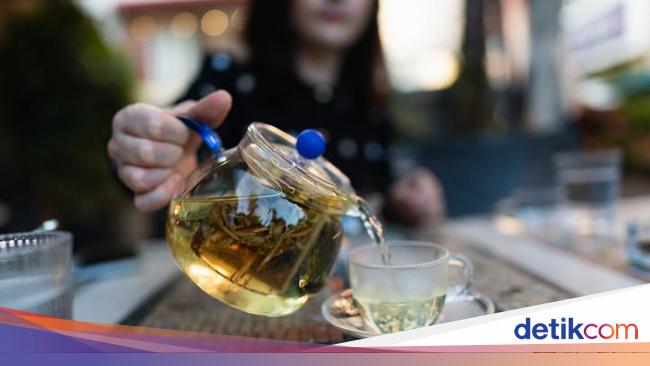Tips Menyeduh Teh Es yang Segar dan Bebas Pahit untuk Setiap Santapan Tips Menyeduh Teh Es yang Segar dan Bebas Pahit untuk Setiap Santapan