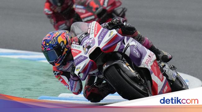 Jorge Martin Breaks Thai MotoGP Lap Record in Buriram Qualification 2023