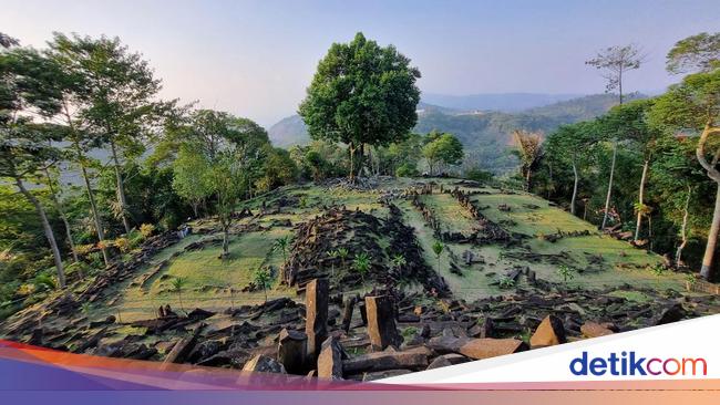 Arkeolog Barat Bantah Gunung Padang Piramida Tertua di Dunia