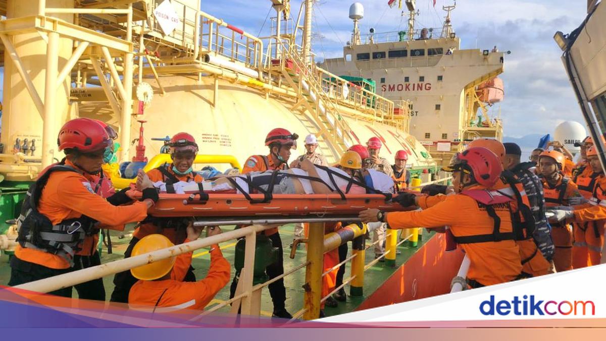 Terjatuh dari Buritan, ABK Kapal Tanker Tujuan India Dievakuasi ke Aceh